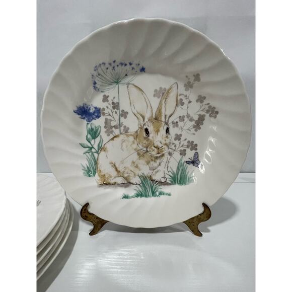 Royal Wessex Set of 6 Bunny Rabbit in Meadow 10" Plates Easter Spring - Picture 4 of 7